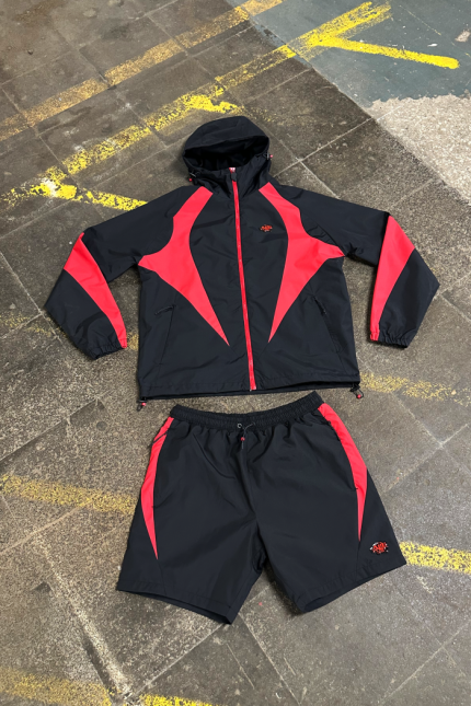 FULLTRACKSUIT_3_ba82c967-5889-4ef0-9474-fd0dc2778aca-700x1050