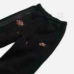 NIKESYNAWORLDTECHFLEECEBLACKBRONZESTRTSPLYCENTRALCEE5